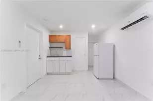 323 NW 56th Ave., Miami, FL 33126 - Photo 32