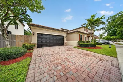 11509 SW 238 Terrace, Miami, FL 33032 - Photo 2