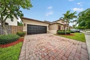 11509 SW 238th Terrace, Miami, FL 33032 - Photo 2