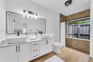 11501 SW 3rd St, Plantation, FL 33325 - Photo 26