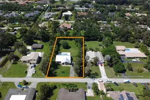 11501 SW 3rd St, Plantation, FL 33325 - Photo 1