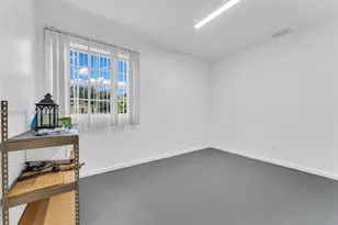 11501 SW 3rd St, Plantation, FL 33325 - Photo 30