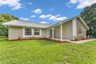 11501 SW 3rd St, Plantation, FL 33325 - Photo 12