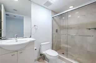 1830 S Ocean Dr, Hallandale Beach, FL 33009 - Photo 18