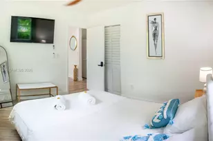 277 NE 55th St, Miami, FL 33137 - Photo 14