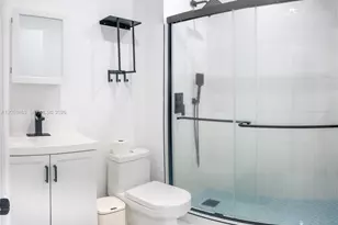 277 NE 55th St, Miami, FL 33137 - Photo 10