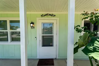 618 SW Ray Ave, Port Saint Lucie, FL 34983 - Photo 6