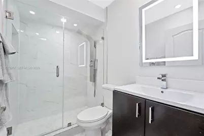 18625 NW 53rd Ave, Miami Gardens, FL 33055 - Photo 16