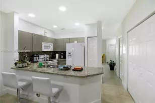 5701 NW 114th Ct, Doral, FL 33178 - Photo 10