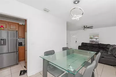 681 NE 1st Pl, Hialeah, FL 33010 - Photo 8
