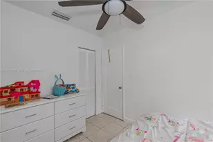 681 NE 1st Pl, Hialeah, FL 33010 - Photo 22
