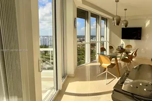 7000 Island Blvd, Aventura, FL 33160 - Photo 14