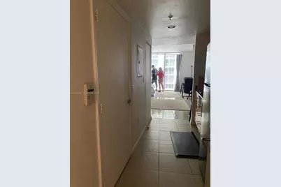 1750 N Bayshore Dr #1707, Miami, FL 33132 - Photo 20