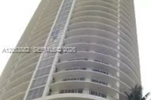 1750 N Bayshore Dr, Miami, FL 33132 - Photo 10