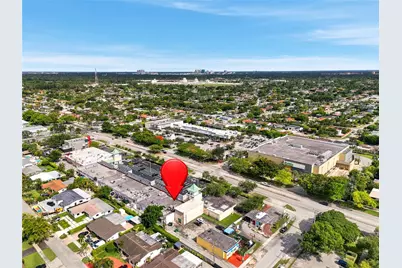 9457 SW 56th St, Miami, FL 33165 - Photo 6