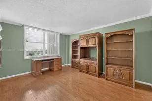 300 Three Islands Boulevard, Hallandale Beach, FL 33009 - Photo 20