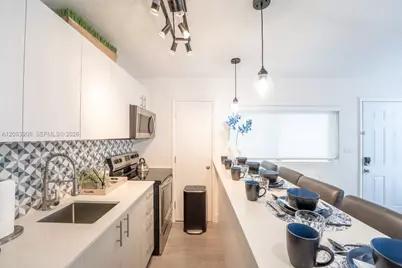 7830 Abbott Ave #3, Miami Beach, FL 33141 - Photo 4