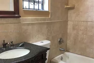 809 NE 214th Ln, Miami, FL 33179 - Photo 10