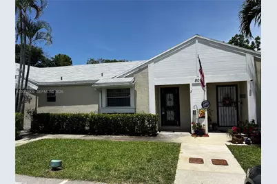 809 NE 214th Ln #2, Miami, FL 33179 - Photo 1