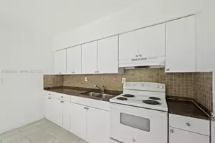 1429 NE 118th Terrace, Miami, FL 33161 - Photo 10