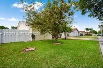 15431 SW 177th Ter, Miami, FL 33187 - Photo 18