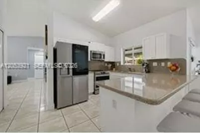 15431 SW 177th Ter, Miami, FL 33187 - Photo 16