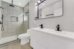 1816 NW 49th St, Miami, FL 33142 - Photo 16
