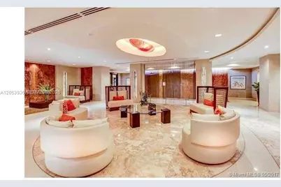 2555 Collins Ave #308, Miami Beach, FL 33140 - Photo 18