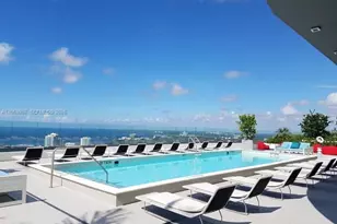 45 SW 9th St, Miami, FL 33130 - Photo 18
