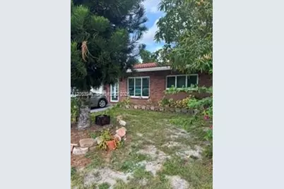 5802 NW 87th Way, Tamarac, FL 33321 - Photo 8