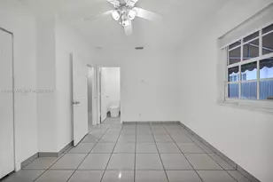 451 E 37th St, Hialeah, FL 33013 - Photo 26