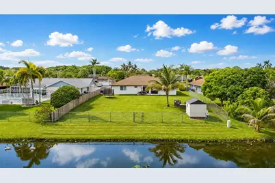 139 Galiano St, Royal Palm Beach, FL 33411 - Photo 8