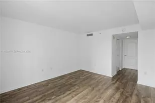 2101 Brickell Ave, Miami, FL 33129 - Photo 14