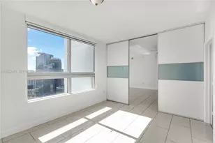 90 SW 3rd St, Miami, FL 33130 - Photo 10