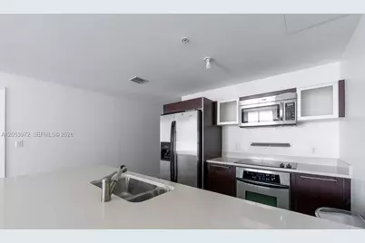 1900 N Bayshore Dr #3809, Miami, FL 33132 - Photo 2