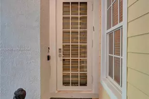 2726 Old Florida Trail, Wilton Manors, FL 33334 - Photo 10