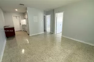 842 SW 2nd St, Hallandale Beach, FL 33009 - Photo 4