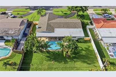 5580 SW 7th St, Plantation, FL 33317 - Photo 34