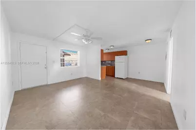 6270 W Flagler St #A10, Miami, FL 33144 - Photo 12