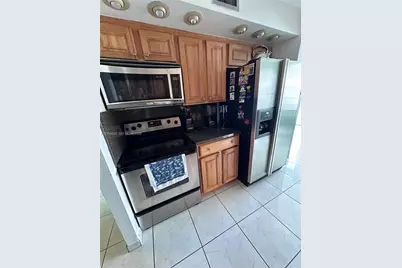 231 174th St #1905, Sunny Isles Beach, FL 33160 - Photo 4