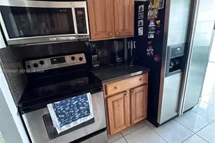 231 174th St, Sunny Isles Beach, FL 33160 - Photo 4