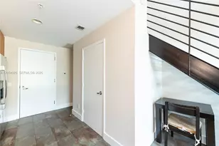 60 SW 13th St, Miami, FL 33130 - Photo 12