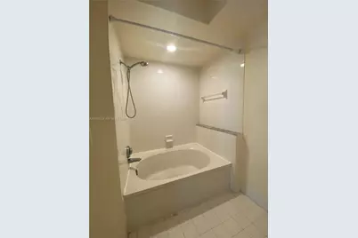 3165 NE 184th St #6205, Aventura, FL 33160 - Photo 10
