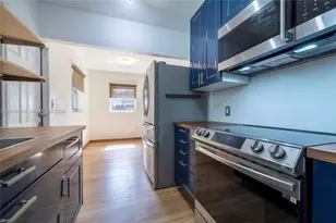 76 NE 170th St, North Miami Beach, FL 33162 - Photo 18