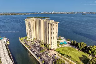 11111 Biscayne Blvd, Miami, FL 33181 - Photo 50