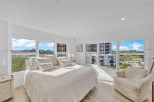 11111 Biscayne Blvd, Miami, FL 33181 - Photo 38