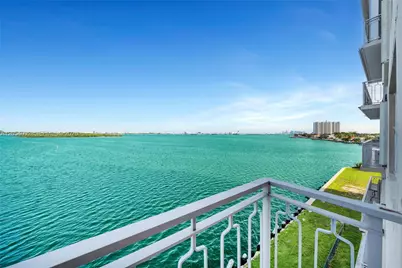 11111 Biscayne Blvd #5A, Miami, FL 33181 - Photo 14