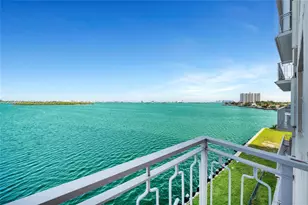 11111 Biscayne Blvd, Miami, FL 33181 - Photo 14