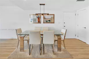 11111 Biscayne Blvd, Miami, FL 33181 - Photo 32