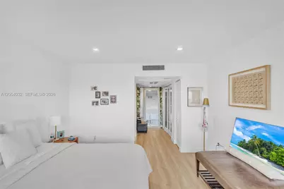 11111 Biscayne Blvd #5A, Miami, FL 33181 - Photo 20